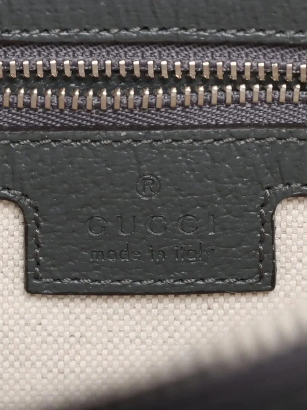 Gucci Ophidia GG Supreme Gray Shoulder Bag 699439